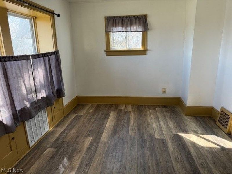 692 W Thornton Street, Akron, OH 44307 Photo 9