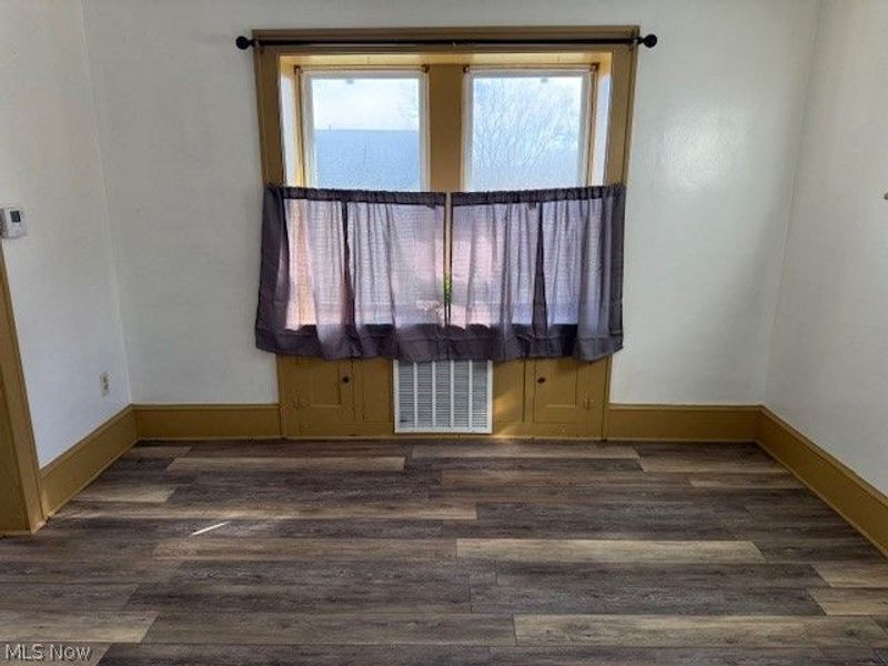 692 W Thornton Street, Akron, OH 44307 Photo 9