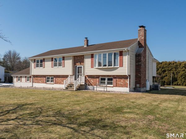 130 North Hill, North Haven, CT 06473