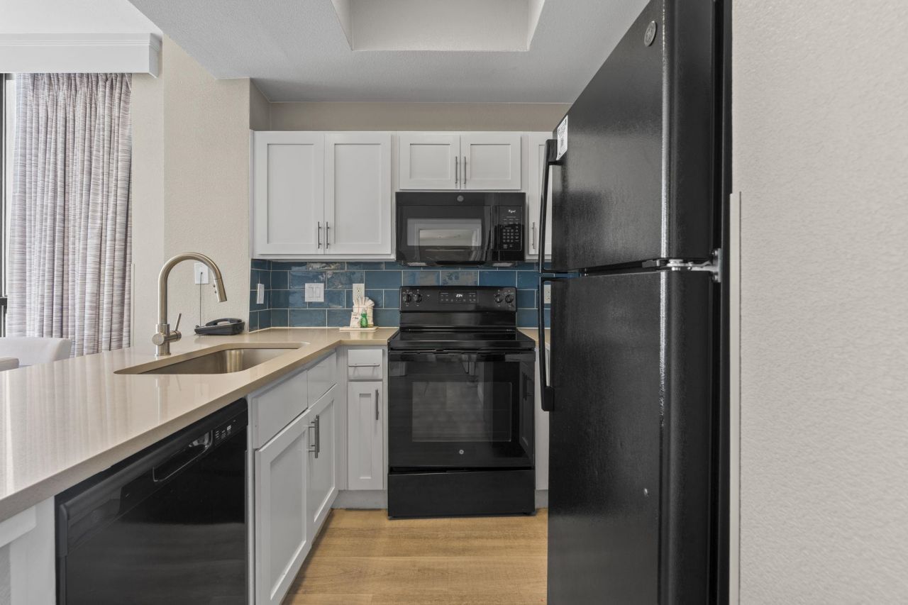 2004 N Ocean Blvd. Photo 21