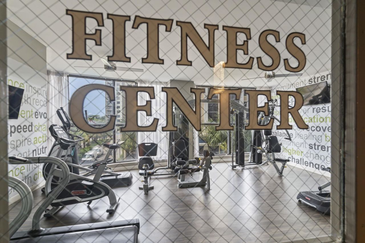 2004 N Ocean Blvd. Photo 5