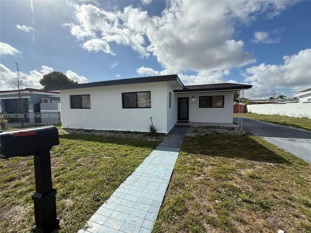 1014 W 66th St, Hialeah, FL 33012 Photo