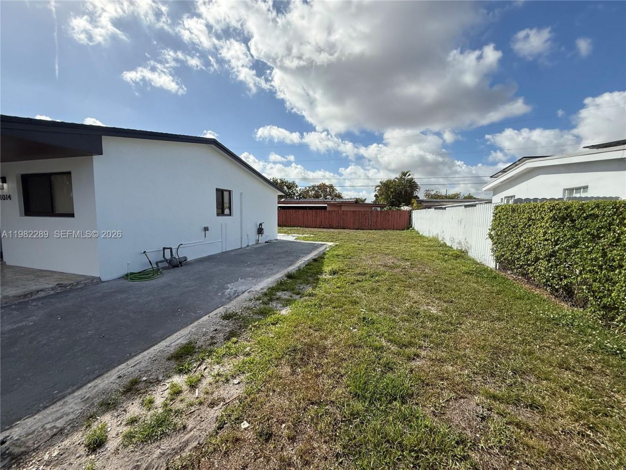 1014 W 66th St, Hialeah, FL 33012 Photo