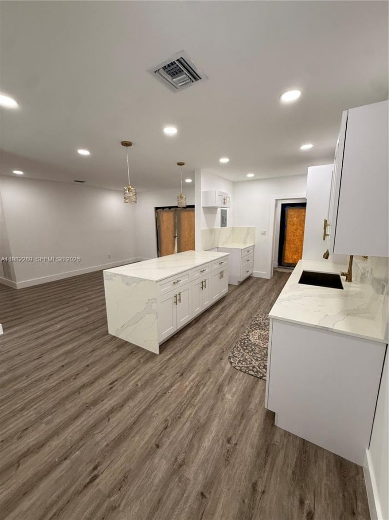 1014 W 66th St , Hialeah, FL 33012 Photo