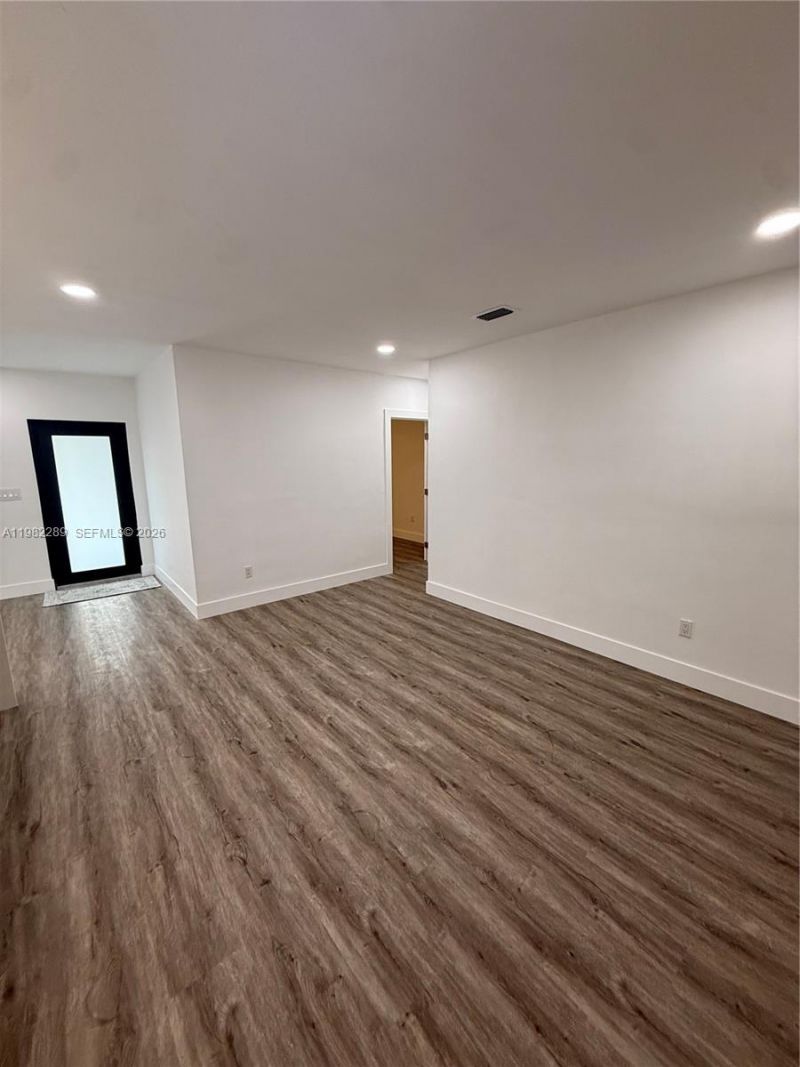 1014 W 66th St , Hialeah, FL 33012 Photo