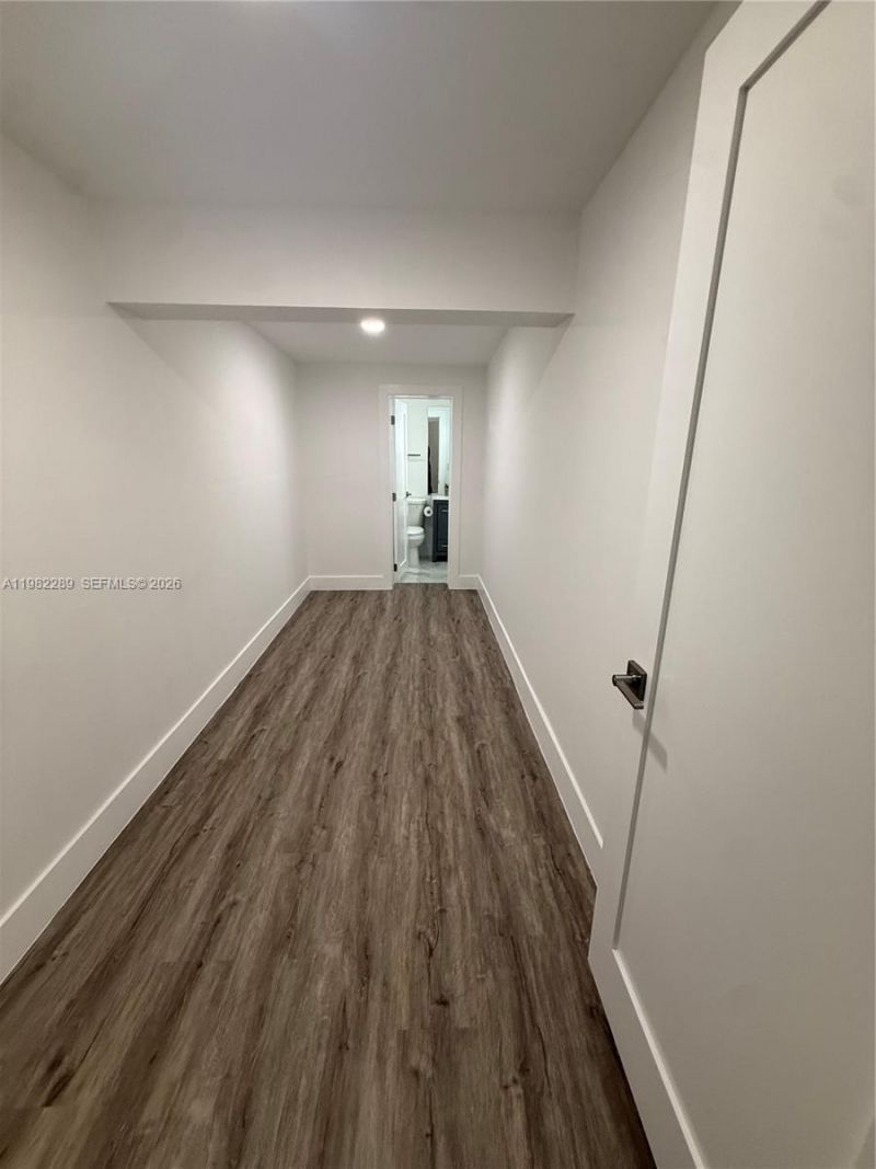 1014 W 66th St, Hialeah, FL 33012 Photo