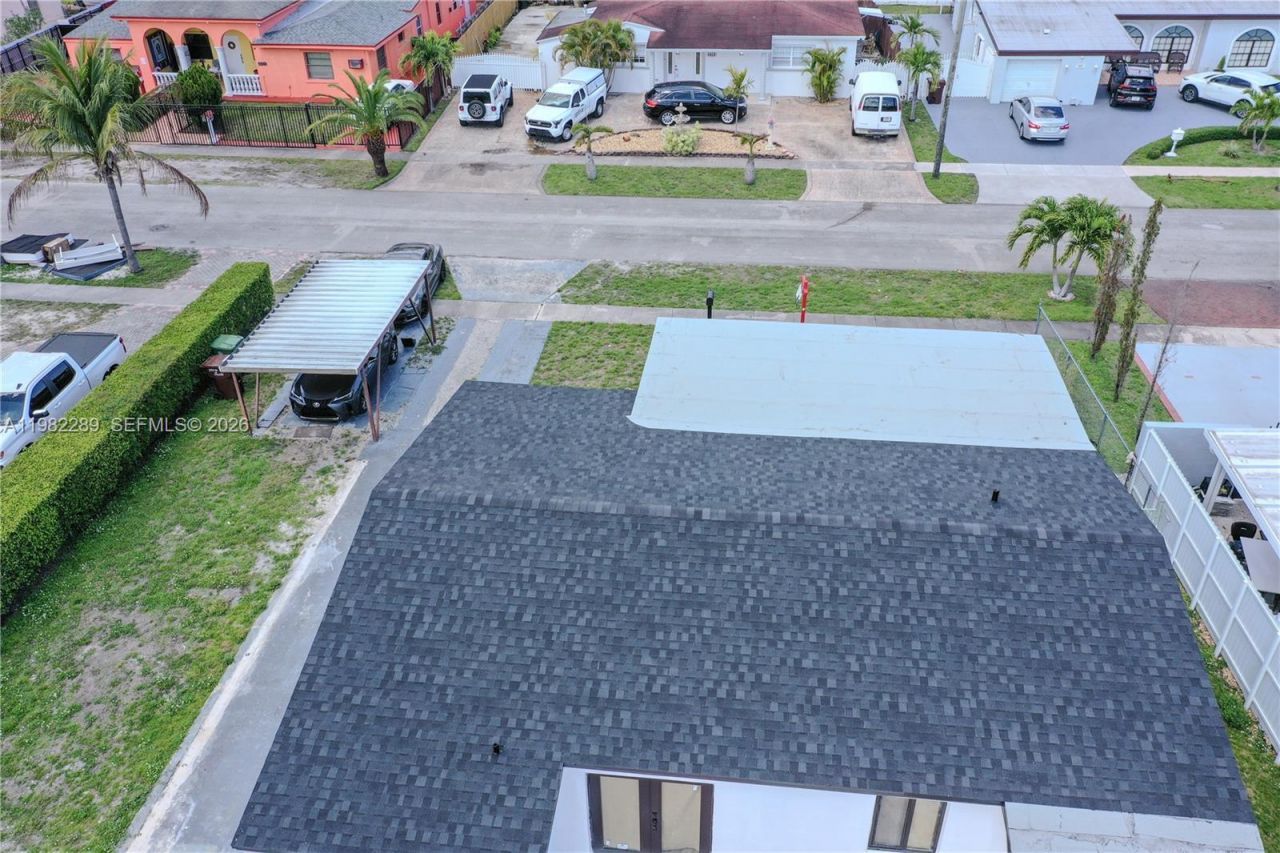 1014 W 66th St, Hialeah, FL 33012 Photo