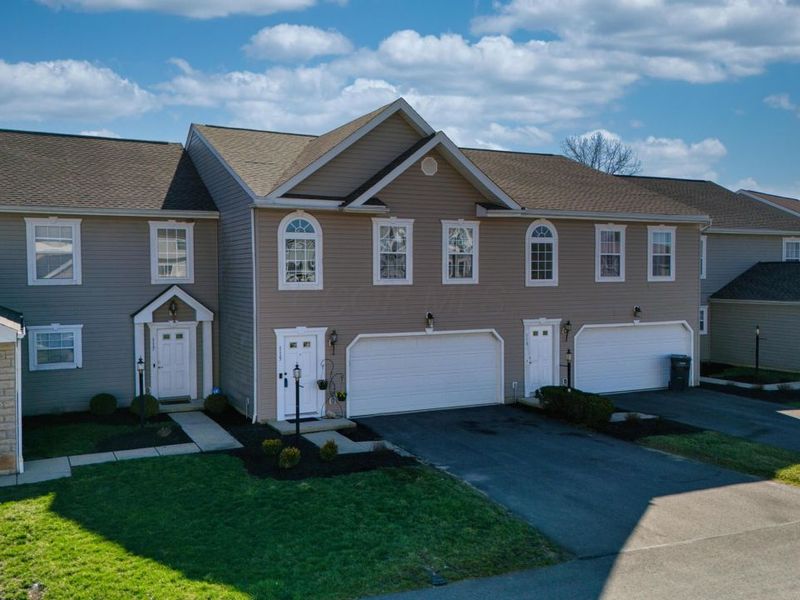 115 Weeping Willow Lane, Etna, OH 43068 Photo 2