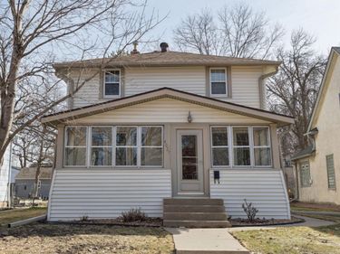 4027 5th Street NE, Columbia Heights, MN 55421