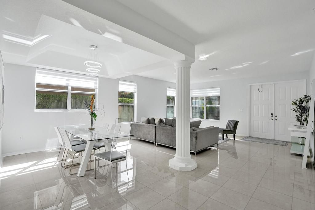 16405 Diamond Head Drive, Weston, FL 33331 Photo