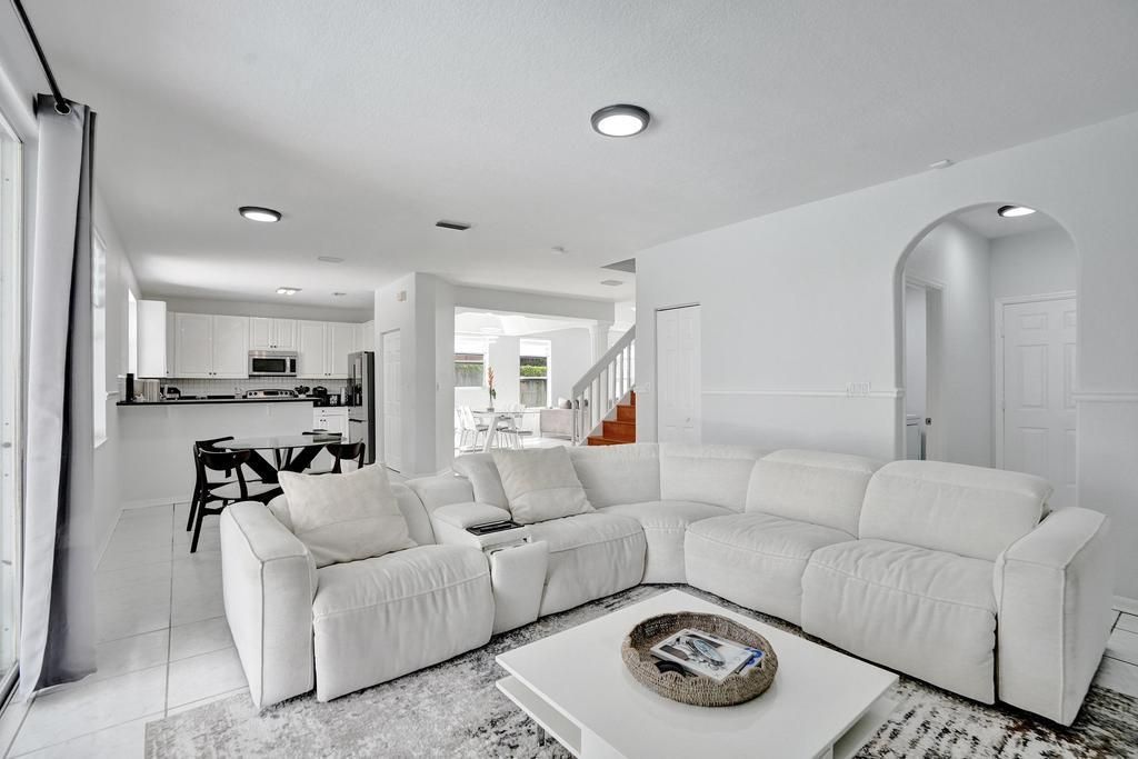 16405 Diamond Head Drive, Weston, FL 33331 Photo