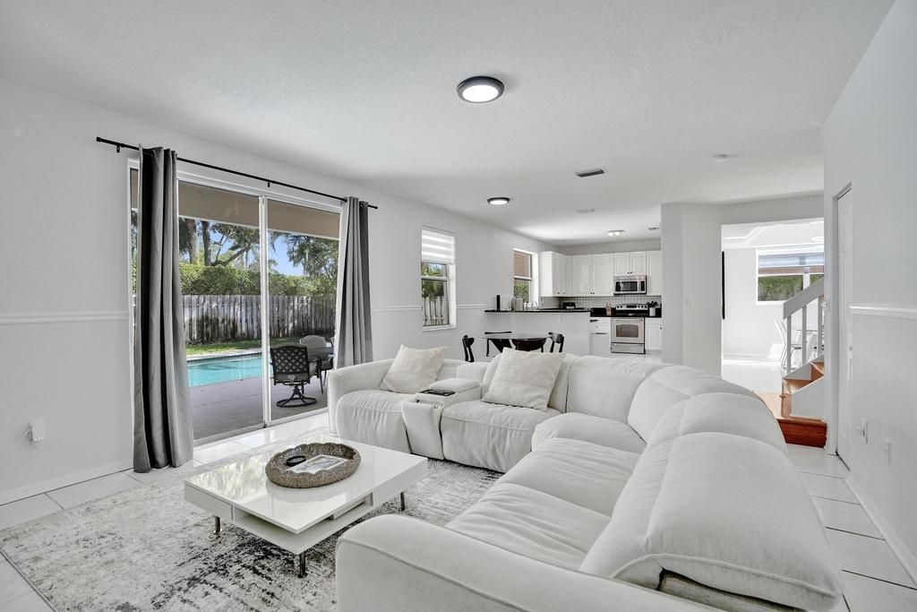 16405 Diamond Head Drive, Weston, FL 33331 Photo