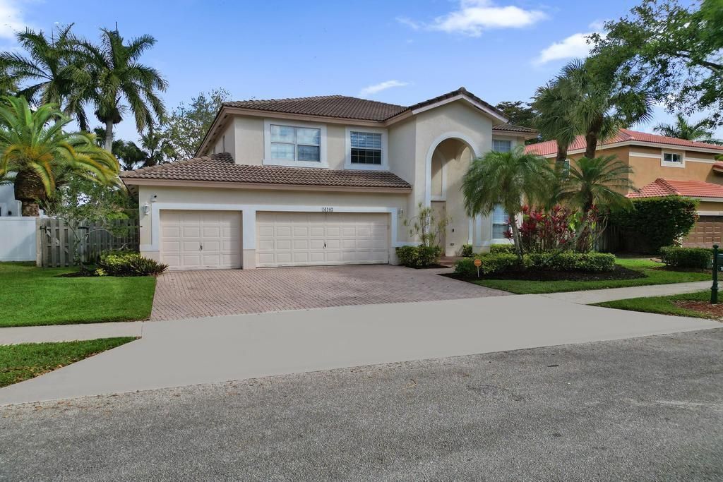 16405 Diamond Head Drive, Weston, FL 33331 Photo