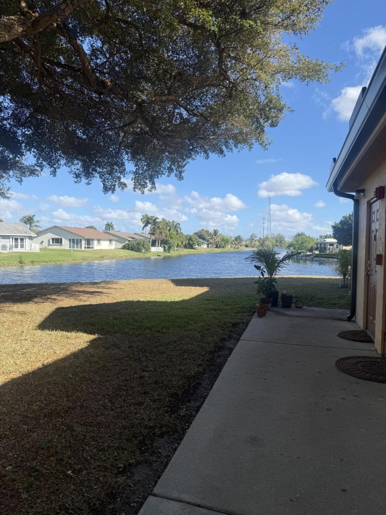 7640 Westwood Drive, Unit 402, Tamarac, FL 33321 Photo