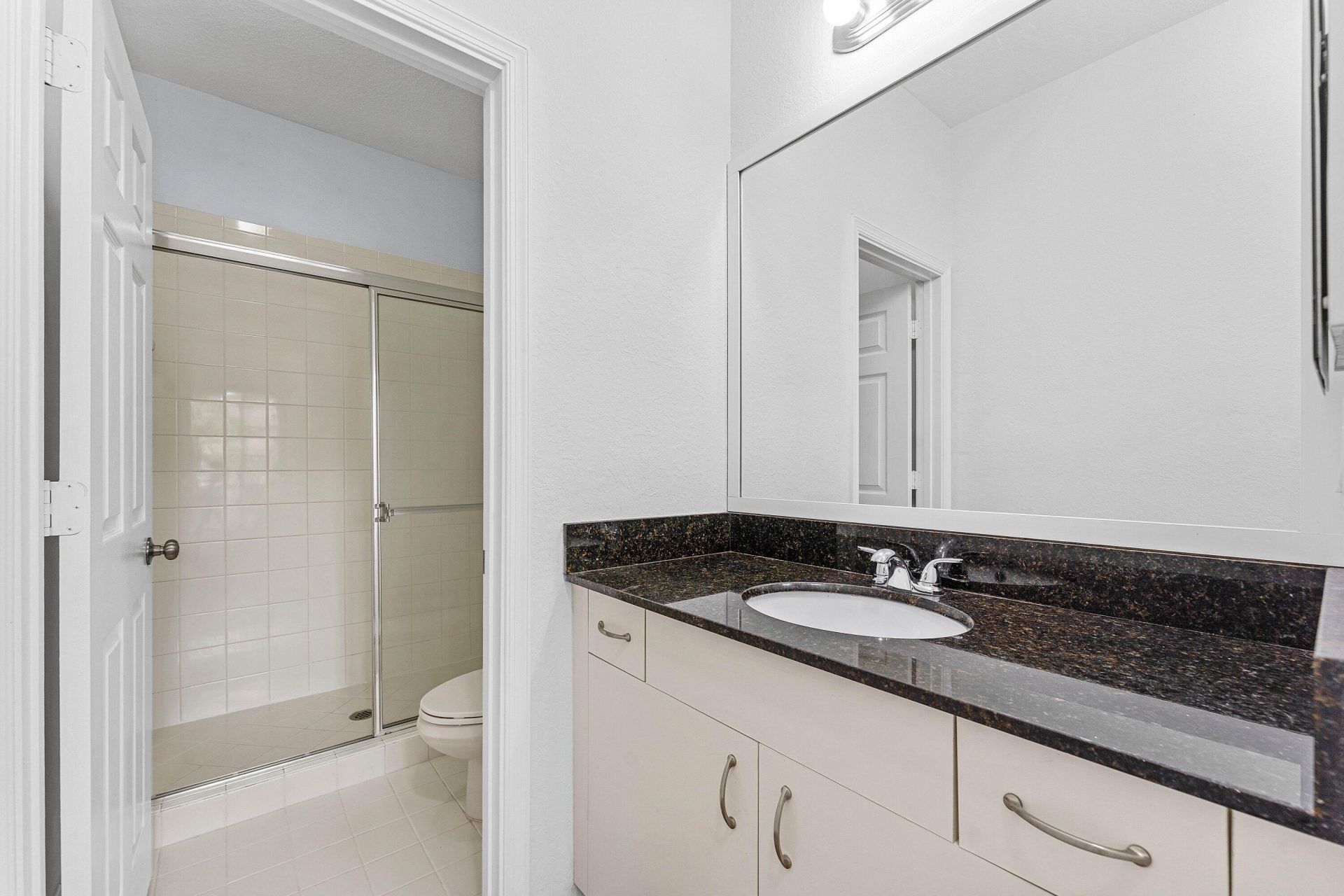 6515 Diamond Springs Terrace, Unit 2404, West Palm Beach, FL 33411 Photo