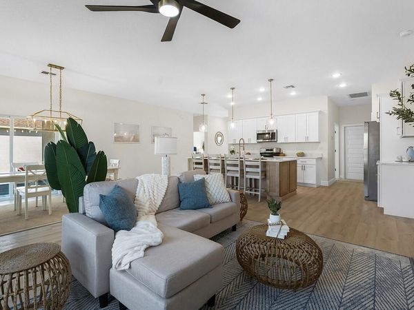 9055 103rd Avenue, Vero Beach, FL 32967