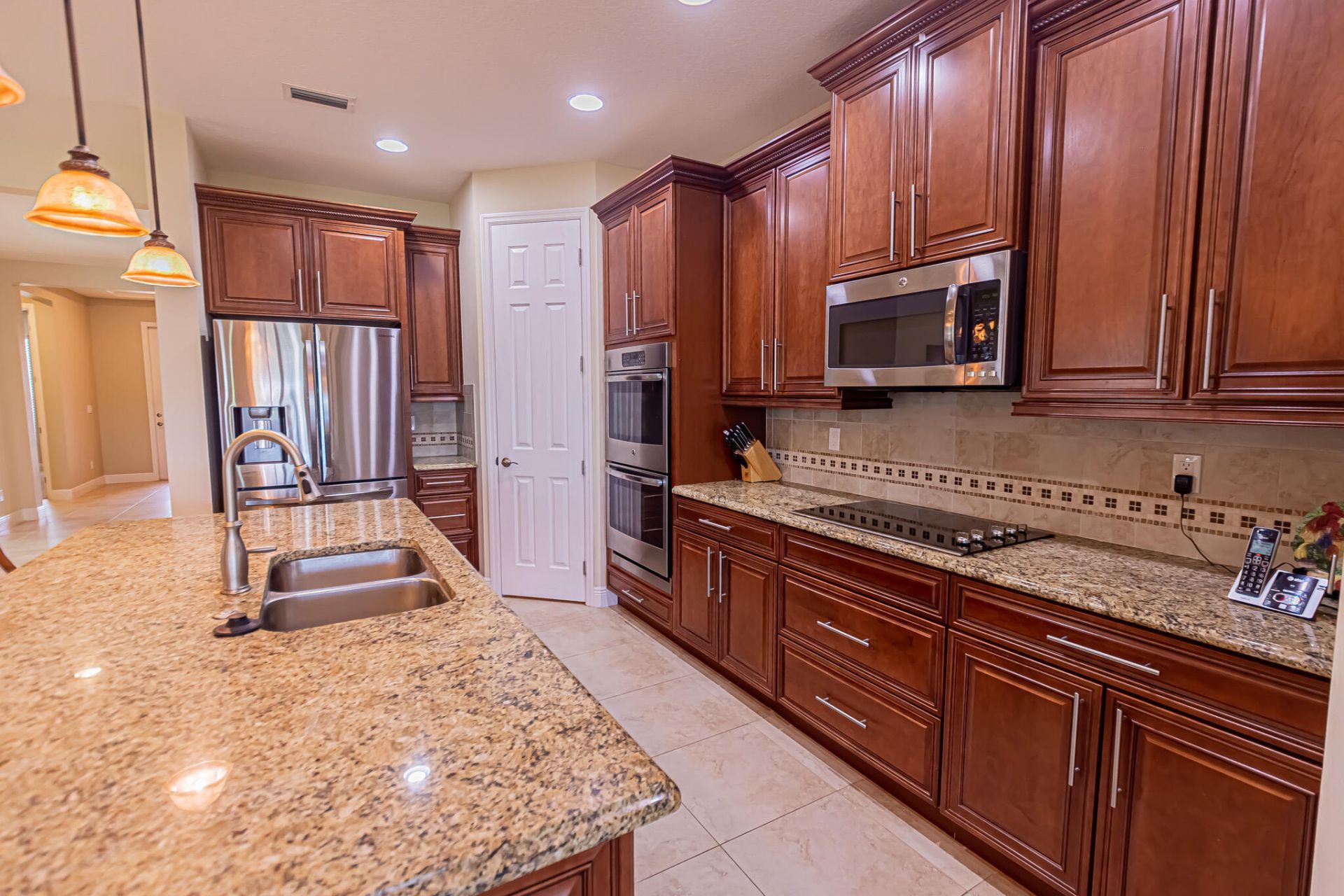 10211 SW Fernwood Avenue, Port Saint Lucie, FL 34987 Photo