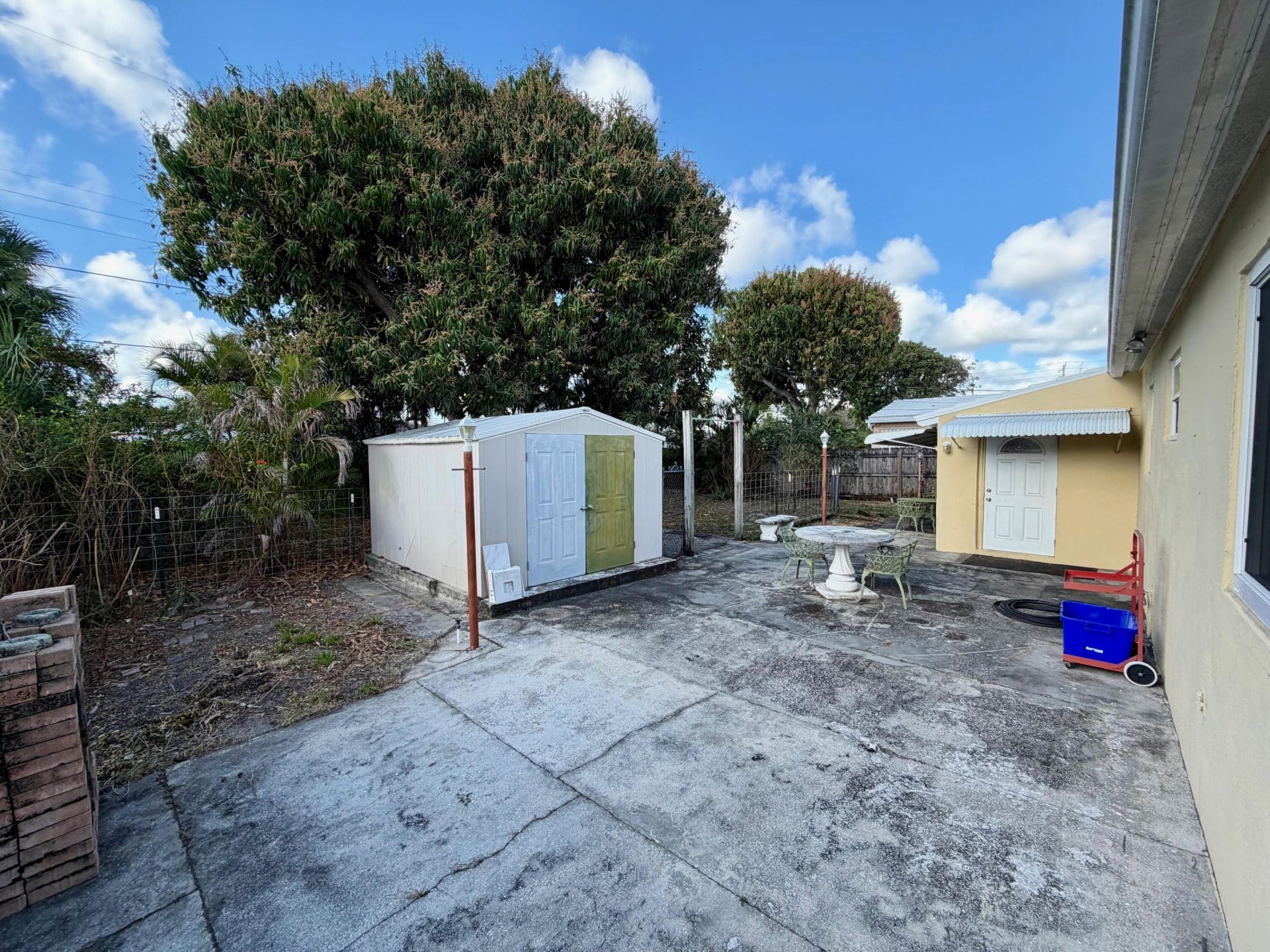 360 Forest Hill Boulevard, West Palm Beach, FL 33405 Photo