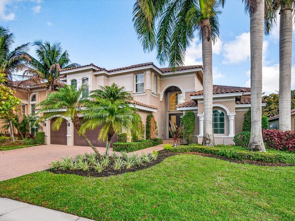 8203 Mariano Falls Lane, Boynton Beach, FL 33473