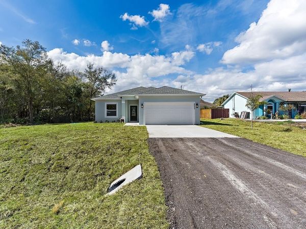 8635 98th Court, Vero Beach, FL 32967