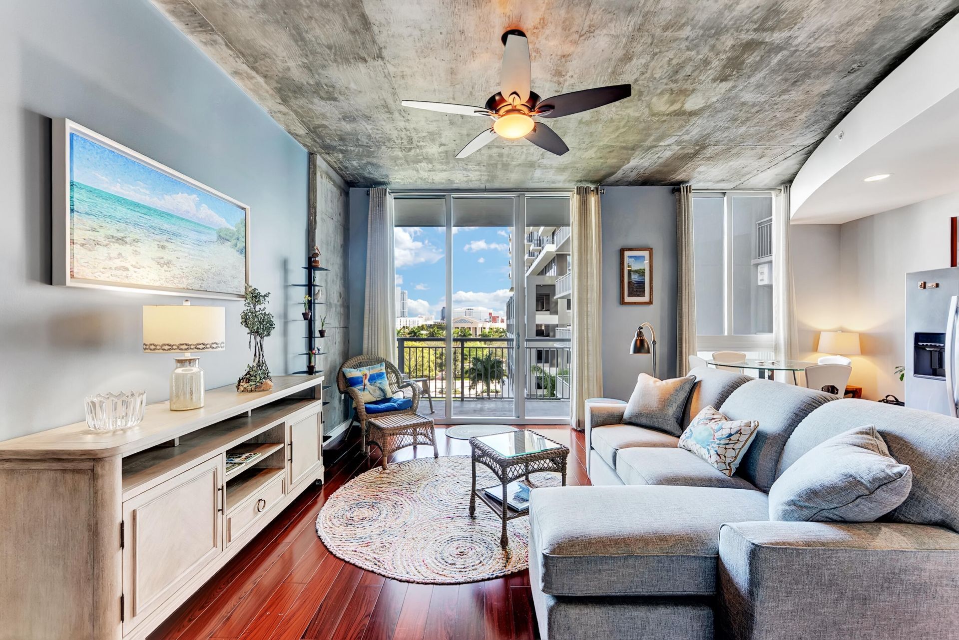 300 S Australian Avenue, Unit 502, West Palm Beach, FL 33401 Photo