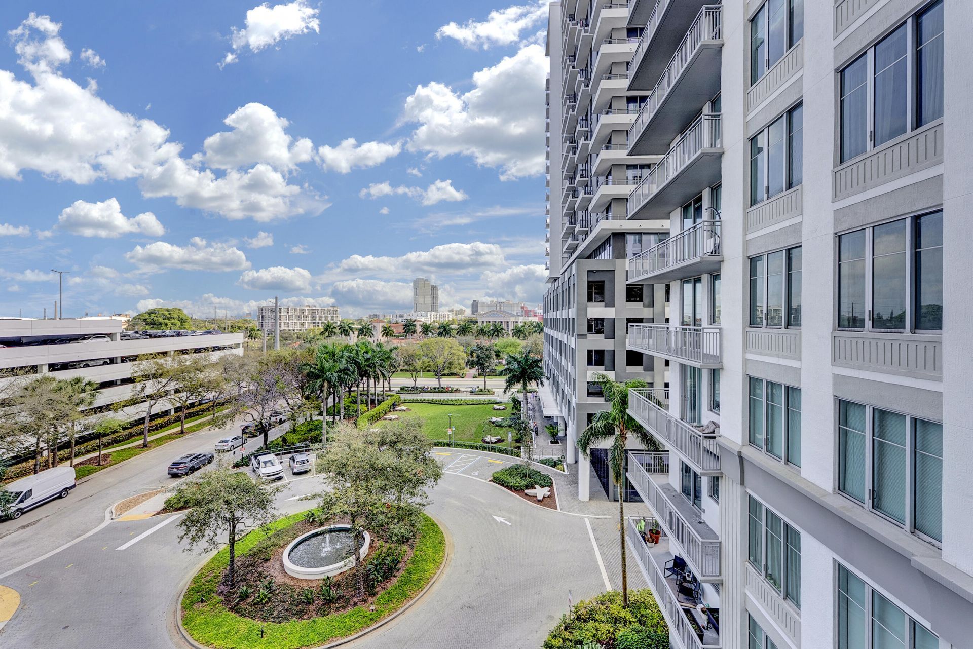 300 S Australian Avenue, Unit 502, West Palm Beach, FL 33401 Photo