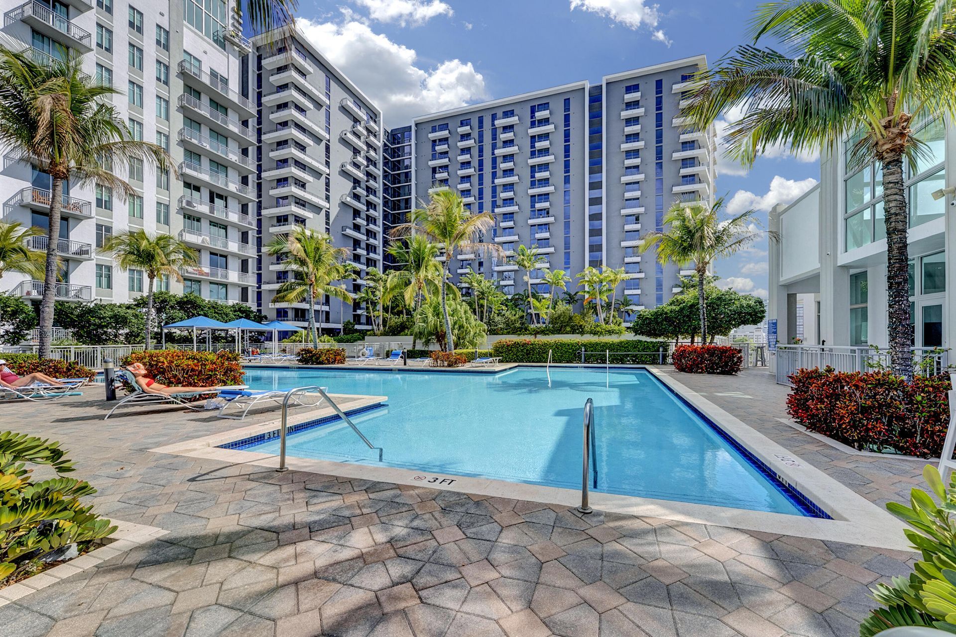 300 S Australian Avenue, Unit 502, West Palm Beach, FL 33401 Photo