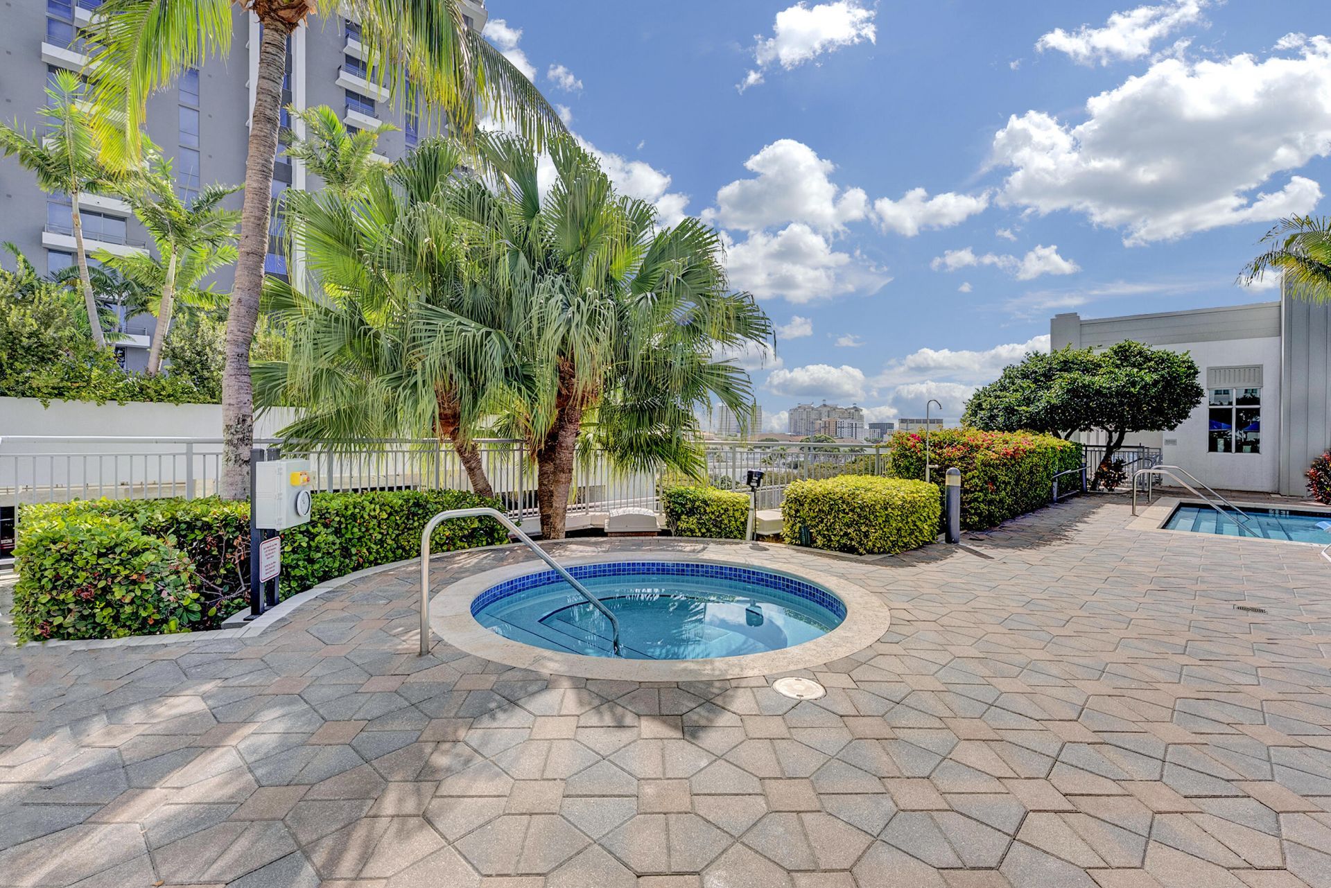 300 S Australian Avenue, Unit 502, West Palm Beach, FL 33401 Photo