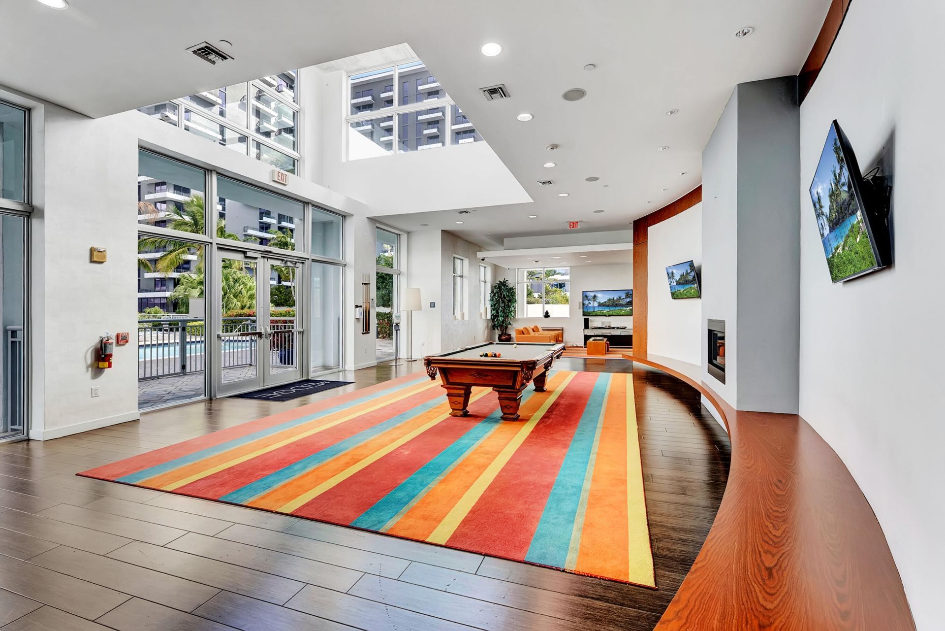 300 S Australian Avenue, Unit 502, West Palm Beach, FL 33401 Photo