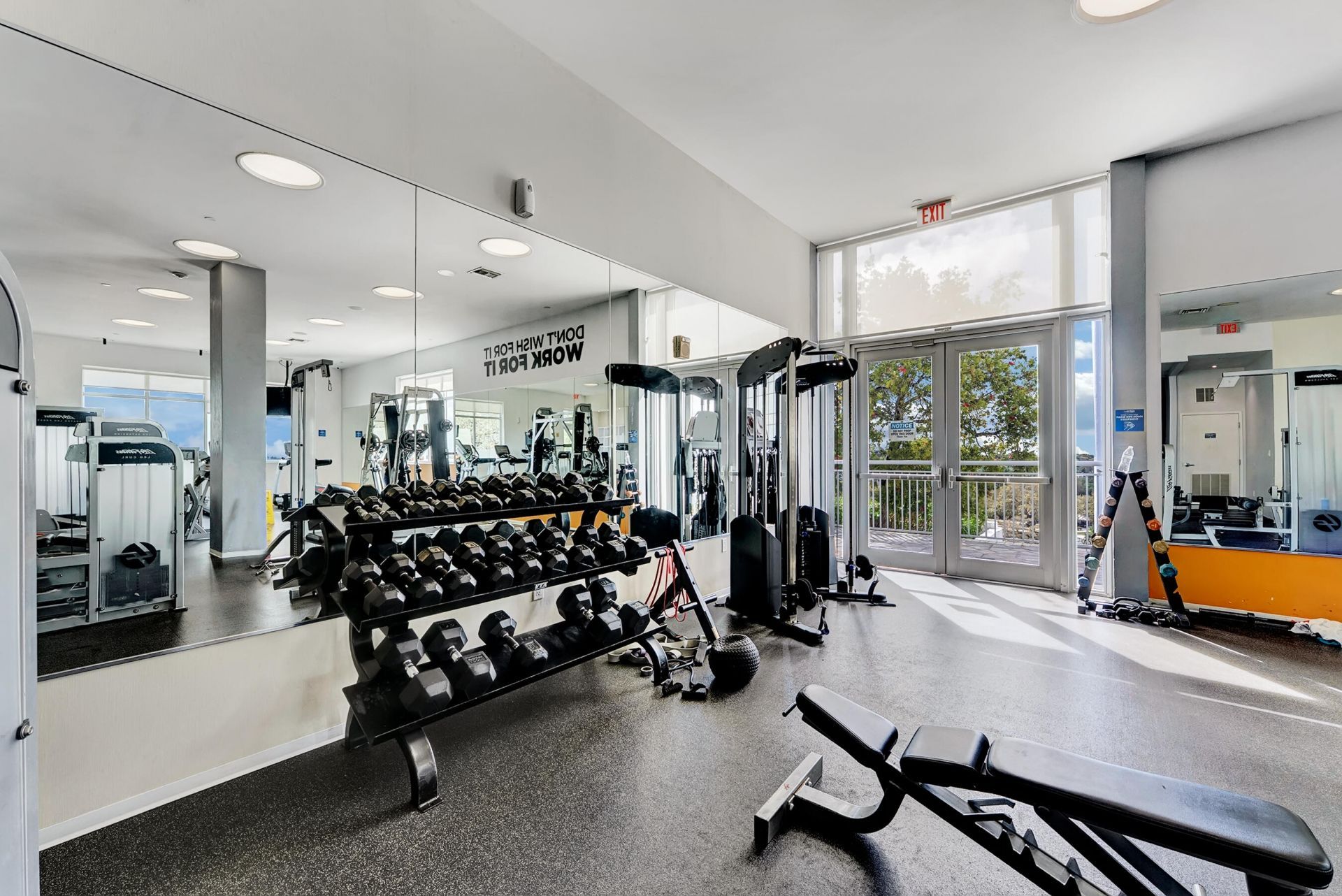 300 S Australian Avenue, Unit 502, West Palm Beach, FL 33401 Photo