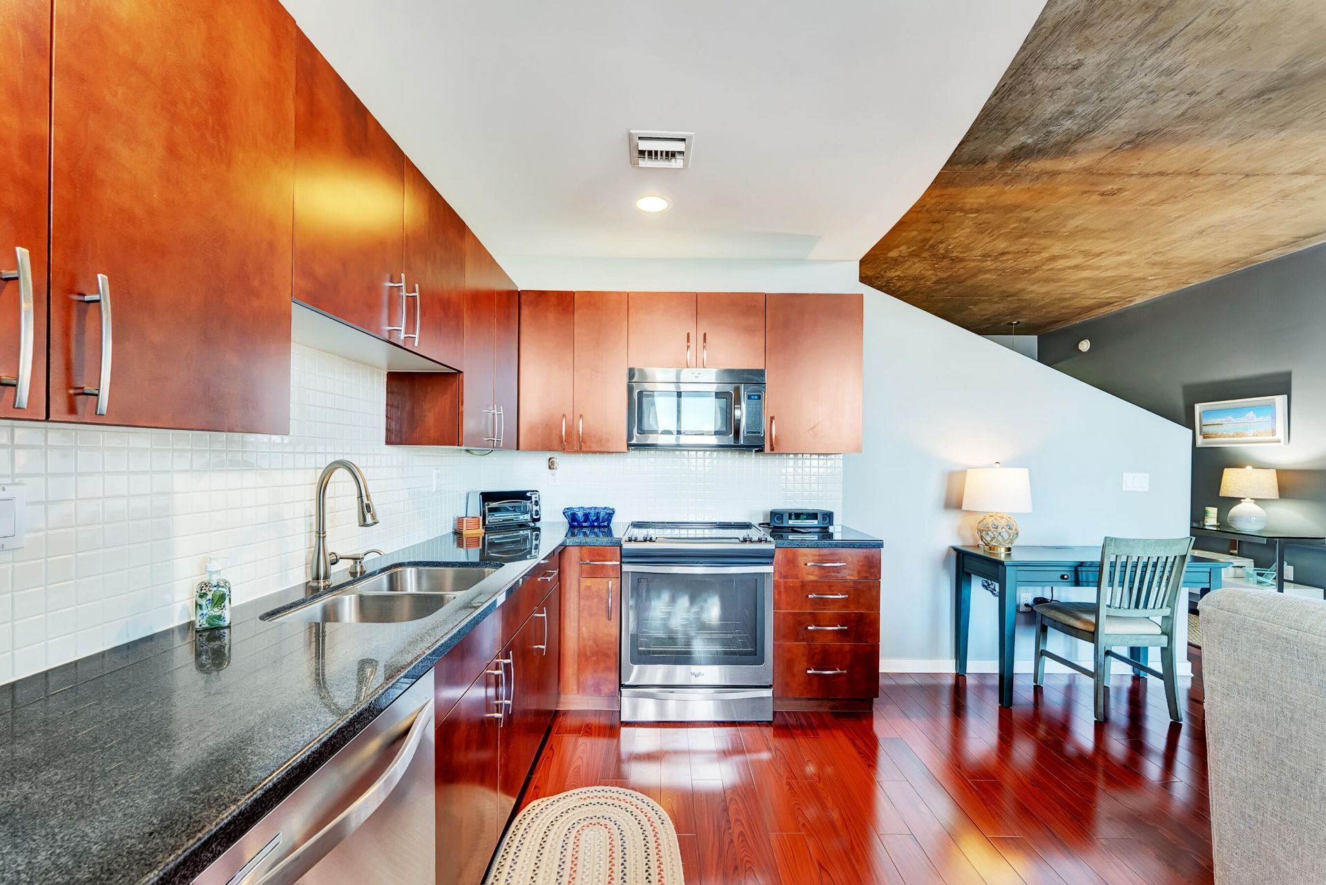 300 S Australian Avenue, Unit 502, West Palm Beach, FL 33401 Photo