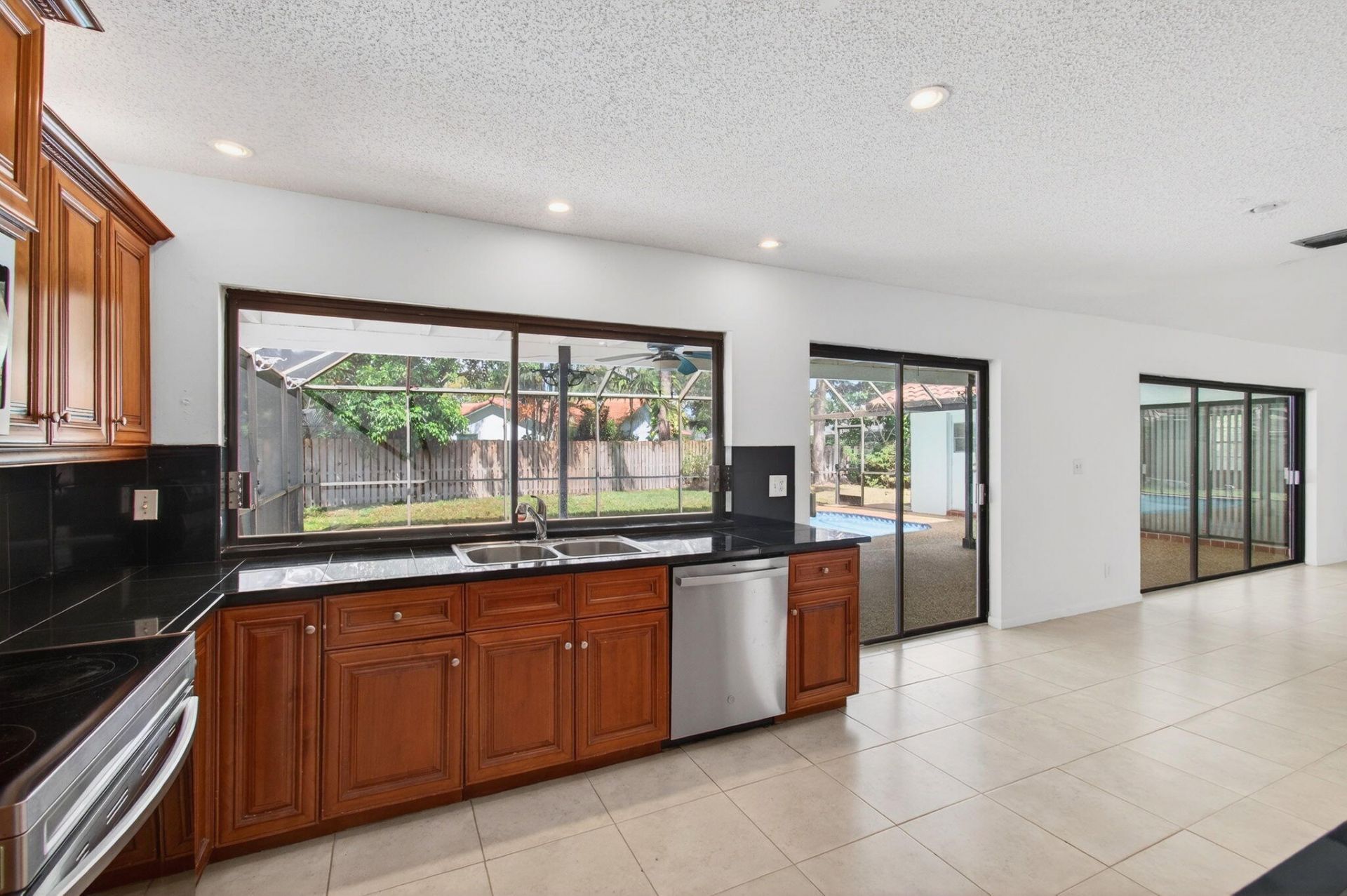 2453 NW 26th Circle, Boca Raton, FL 33431 Photo