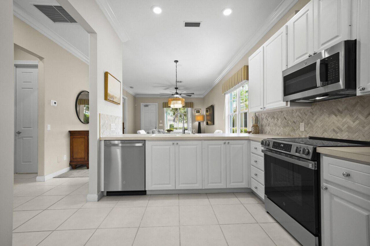 127 Sardinia Circle, Jupiter, FL 33458 Photo