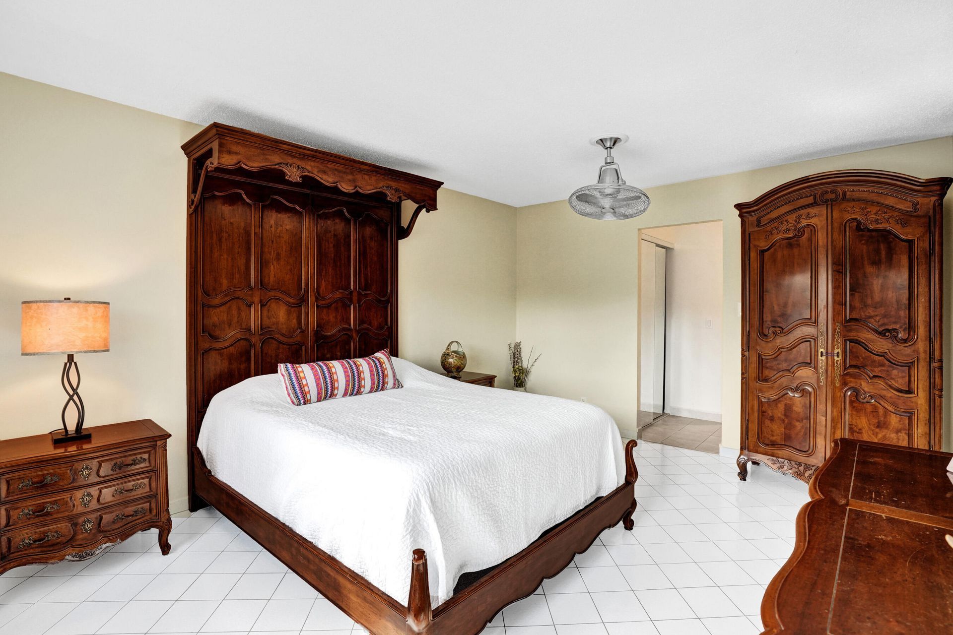 200 Diplomat Parkway, Unit 326, Hallandale Beach, FL 33009 Photo