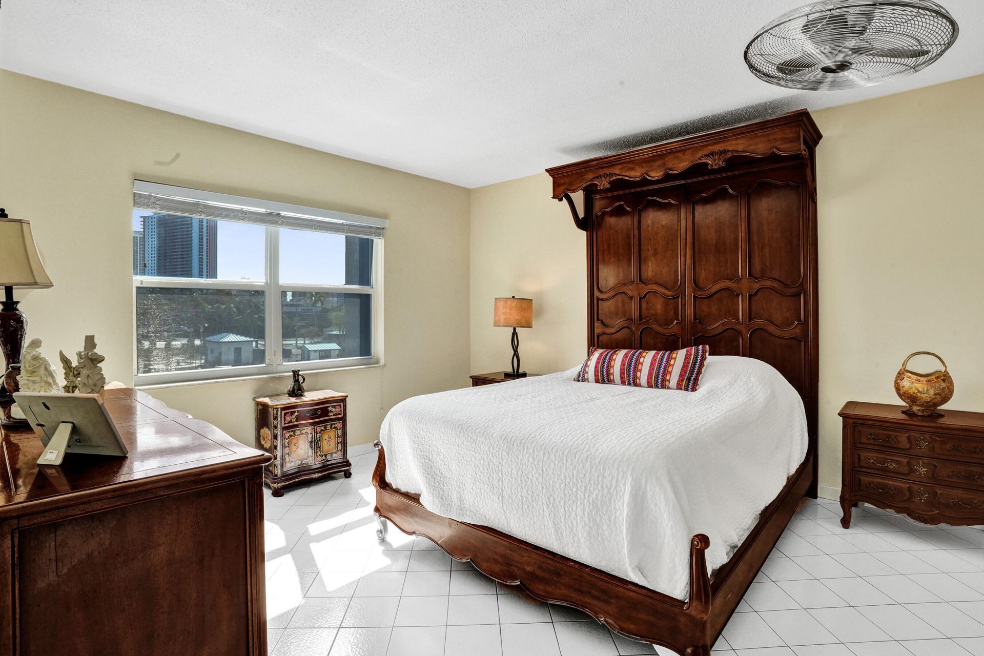 200 Diplomat Parkway, Unit 326, Hallandale Beach, FL 33009 Photo