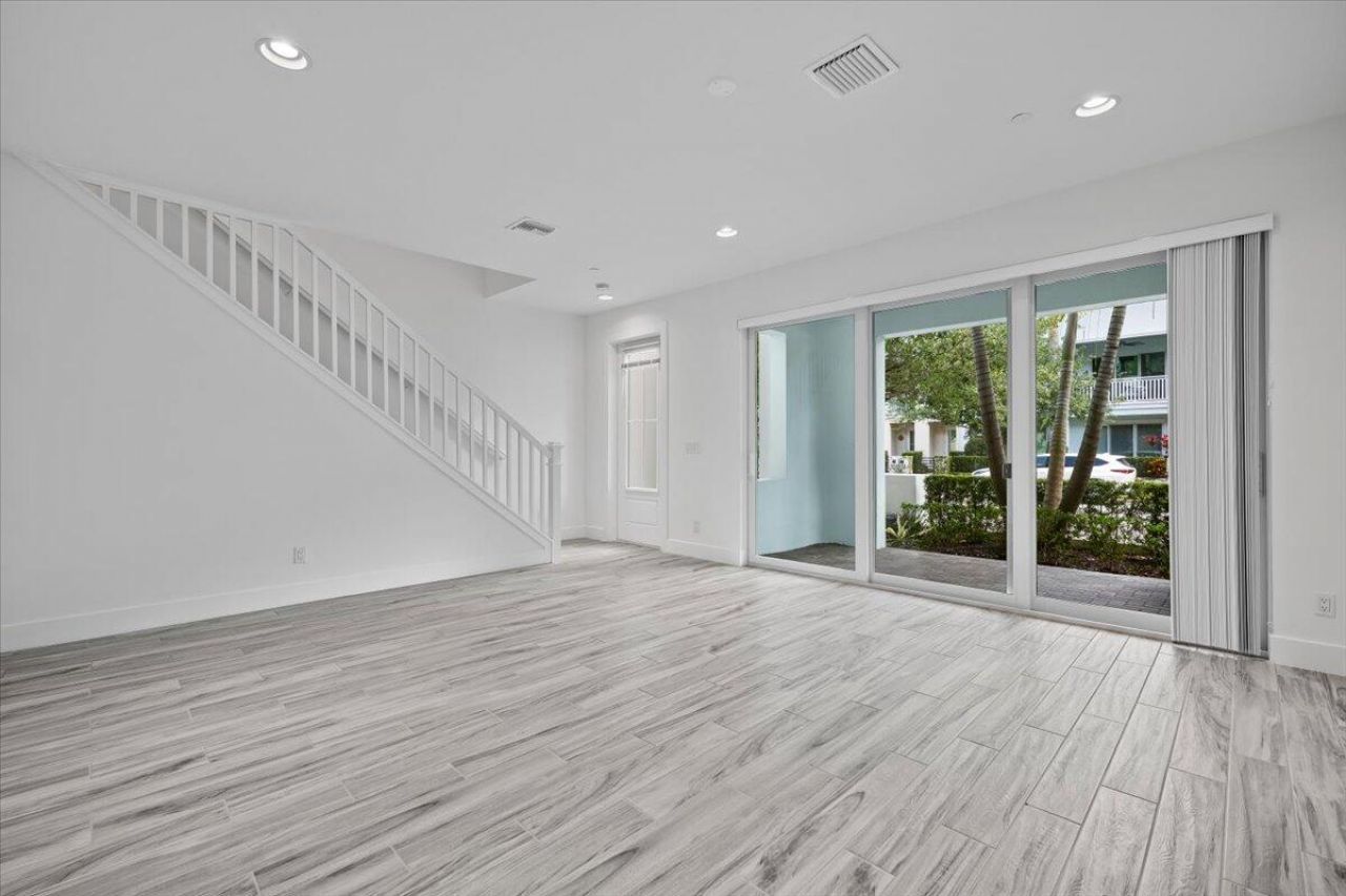 5210 Beckman Terrace, Palm Beach Gardens, FL 33418 Photo