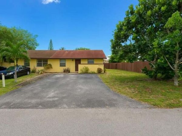 4314 NW 6 Avenue, Deerfield Beach, FL 33064