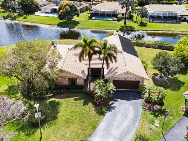 606 NW 112th Way, Coral Springs, FL 33071