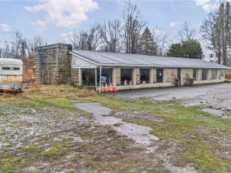 9580 & 9582 North Ridge Road, Geneva, OH 44041 Photo 1