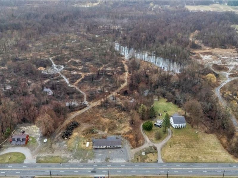 9580 & 9582 North Ridge Road, Geneva, OH 44041 Photo 5