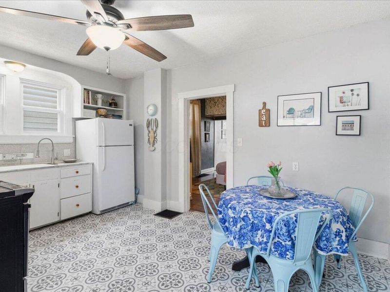 310 Washington Avenue, Unit 310-310 1/, Urbana, OH 43078 Photo 14