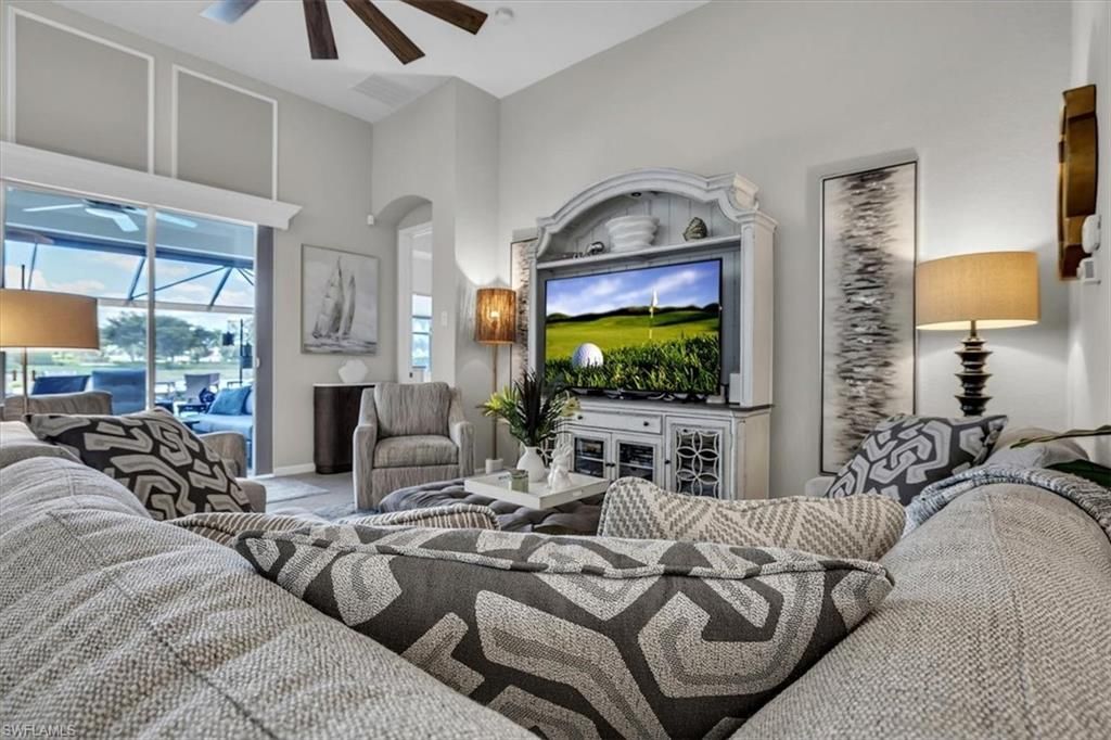 3750 Lakeview Isle Ct, Fort Myers, FL 33905 Photo