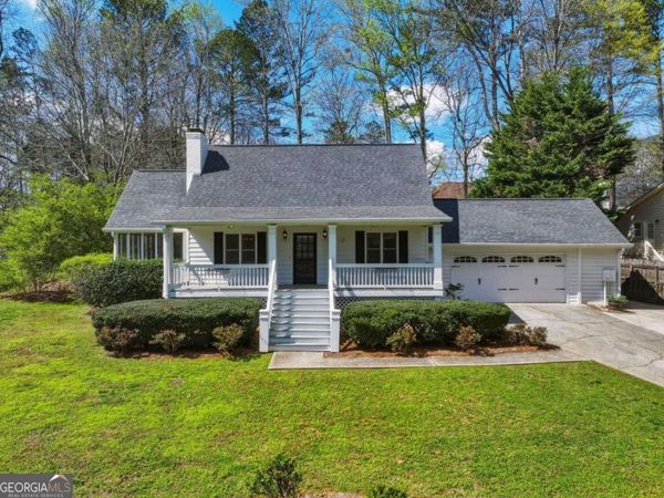 141 Lake Somerset Crest NW, Marietta, GA 30064