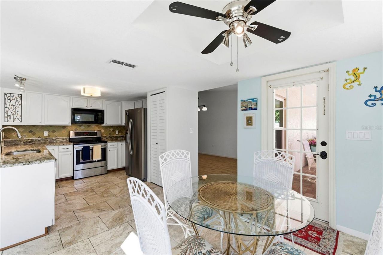 11932 99th Avenue, Seminole, FL 33772 Photo