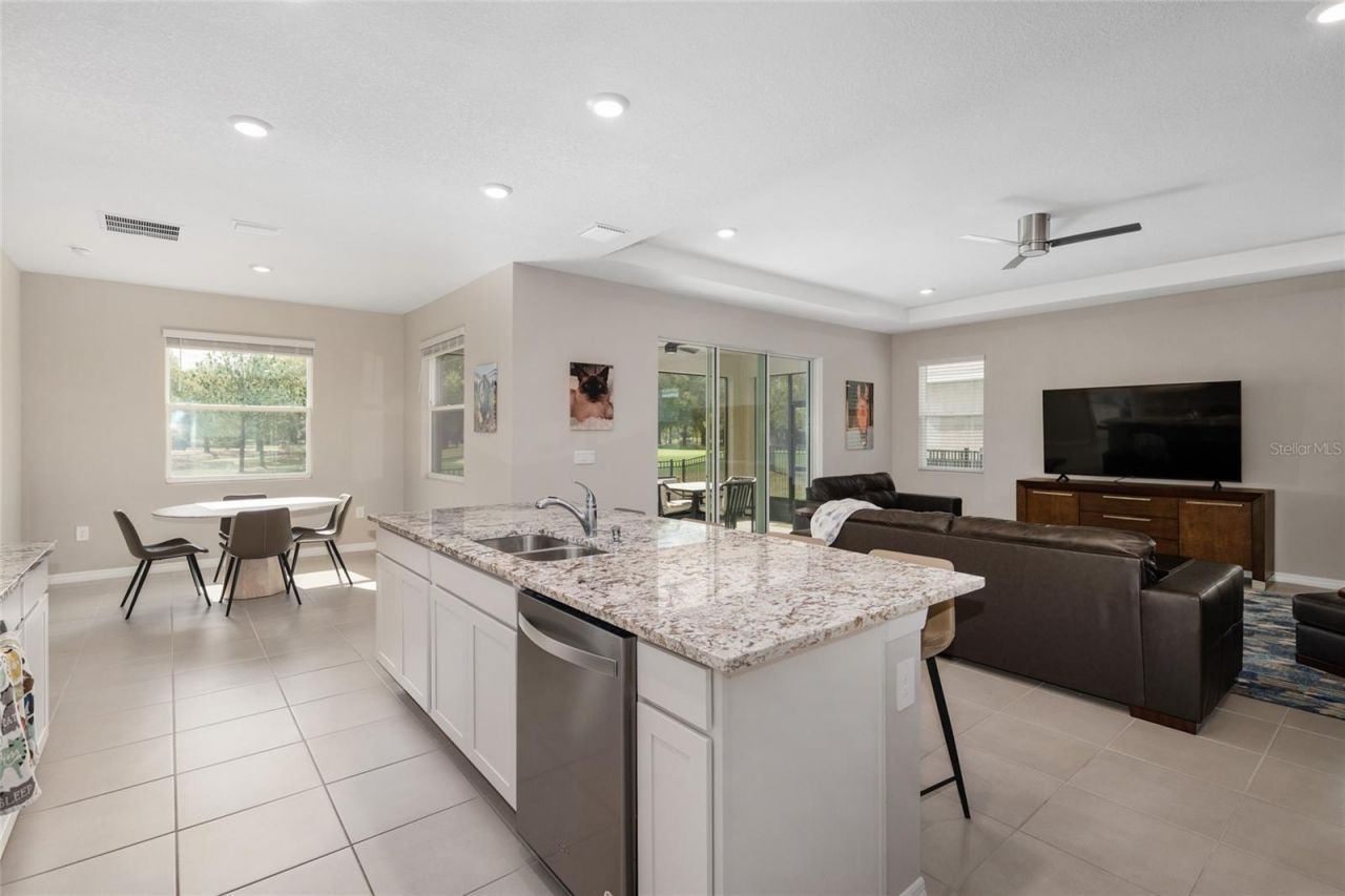 4940 NW 39th Loop, Ocala, FL 34482 Photo