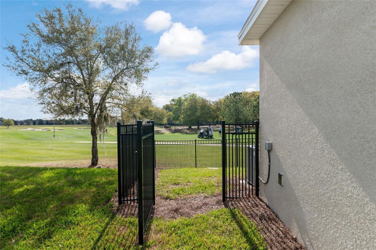 4940 NW 39th Loop, Ocala, FL 34482 Photo