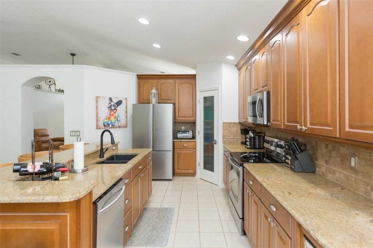 876 Addison Drive Ne, Saint Petersburg, FL 33716 Photo