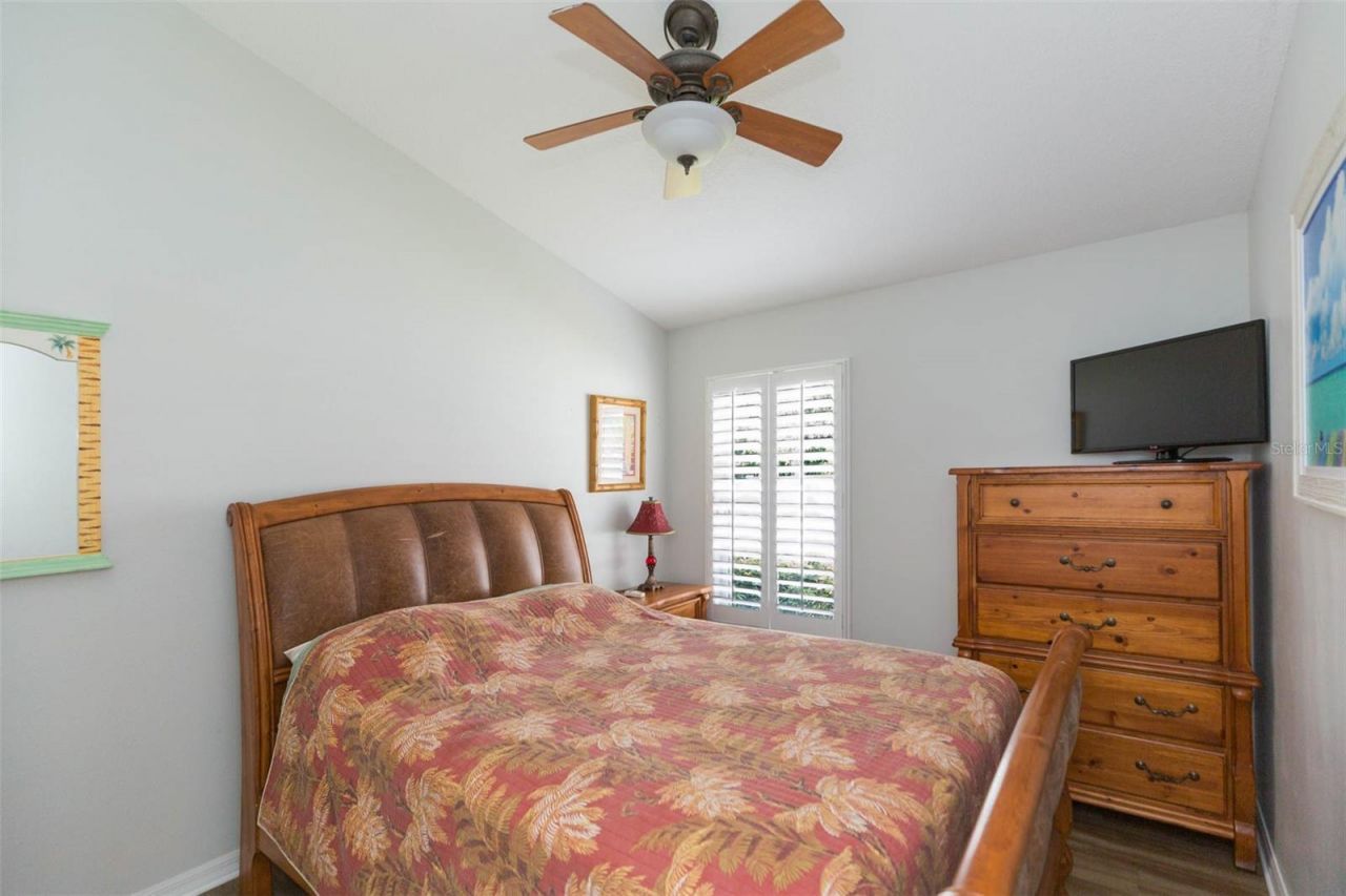 876 Addison Drive Ne, Saint Petersburg, FL 33716 Photo