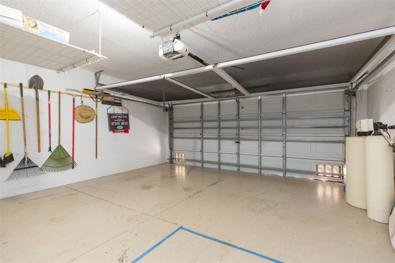 876 Addison Drive Ne, Saint Petersburg, FL 33716 Photo