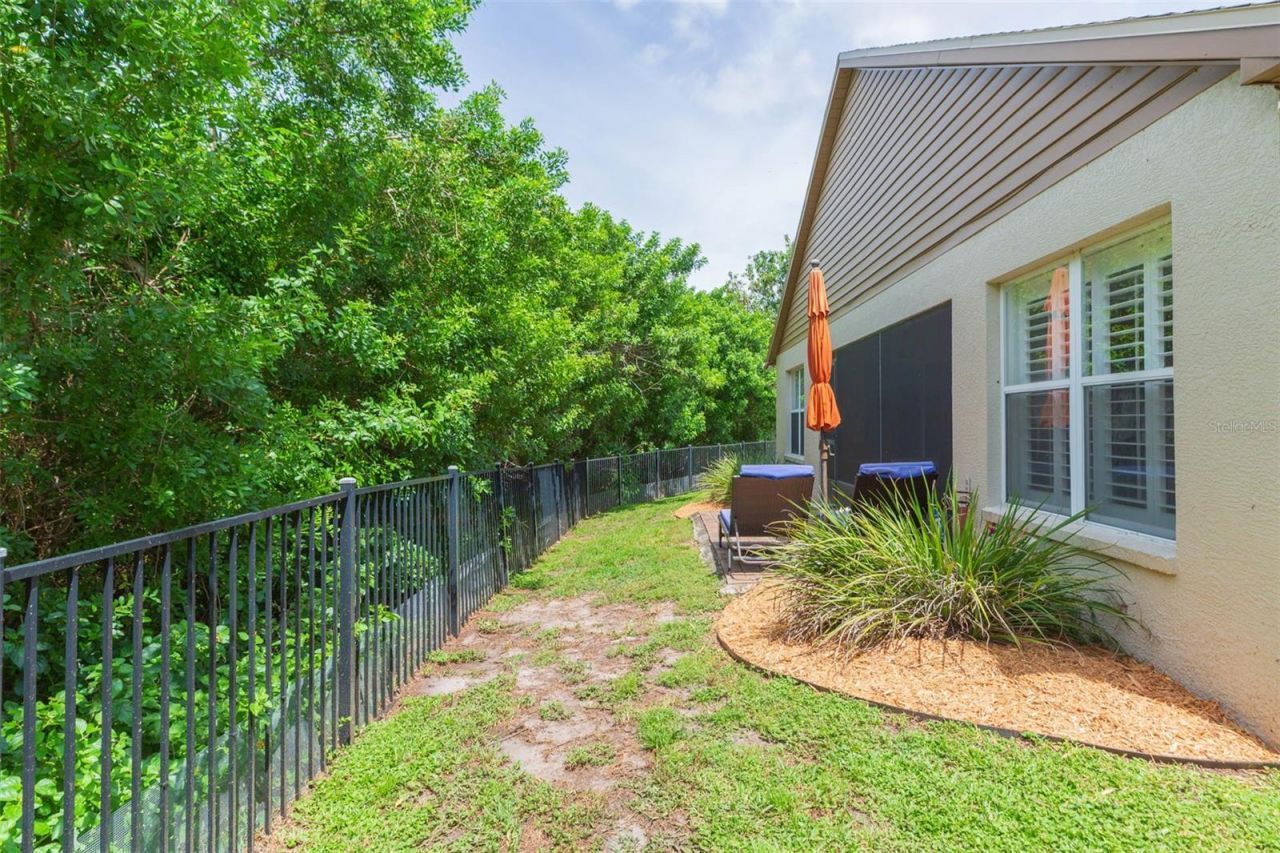 876 Addison Drive Ne, Saint Petersburg, FL 33716 Photo